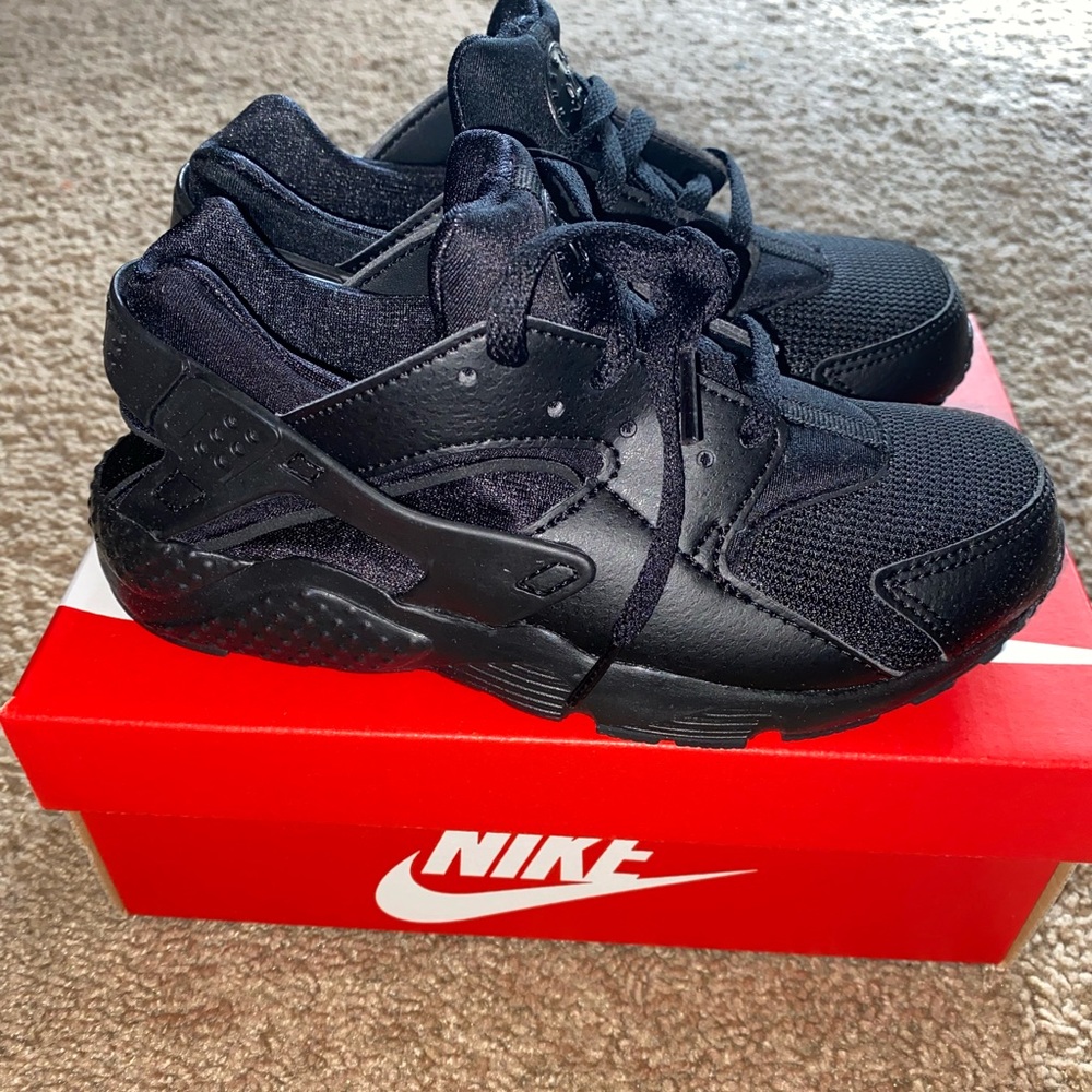 Kid’s Nike Huaraches